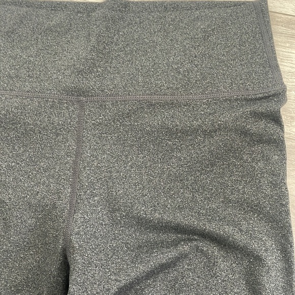 Fabletics high waisted leggings - Picture 2 of 2